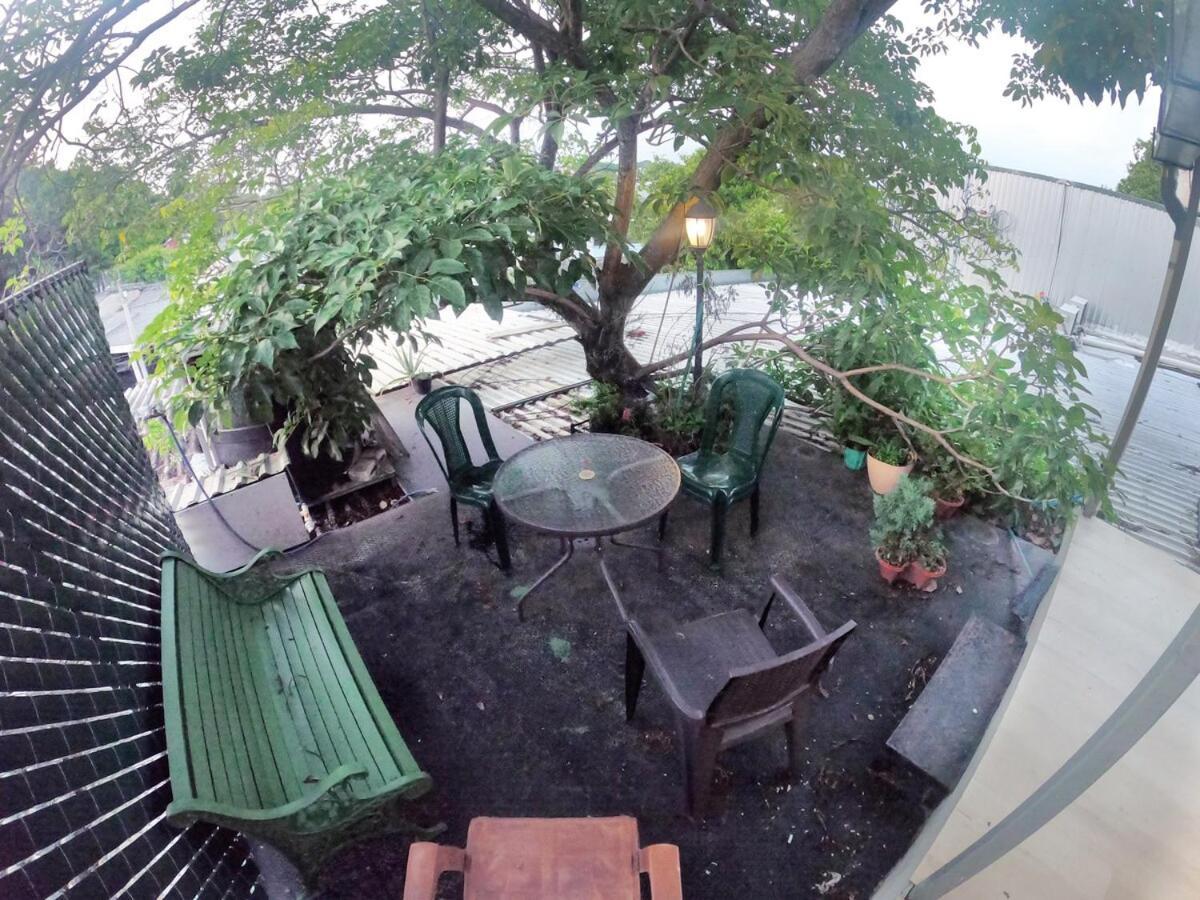 Treehouse Magical In The Heart Of